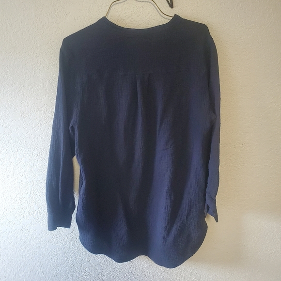 Womens long sleeve, half button up shirt - Picture 2 of 4